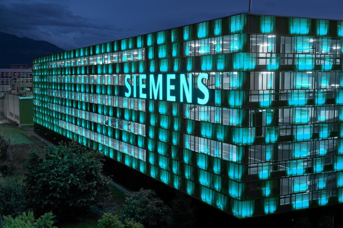 Чистая прибыль Siemens AG за три месяца 2021 года составила 2,27 млрд евро